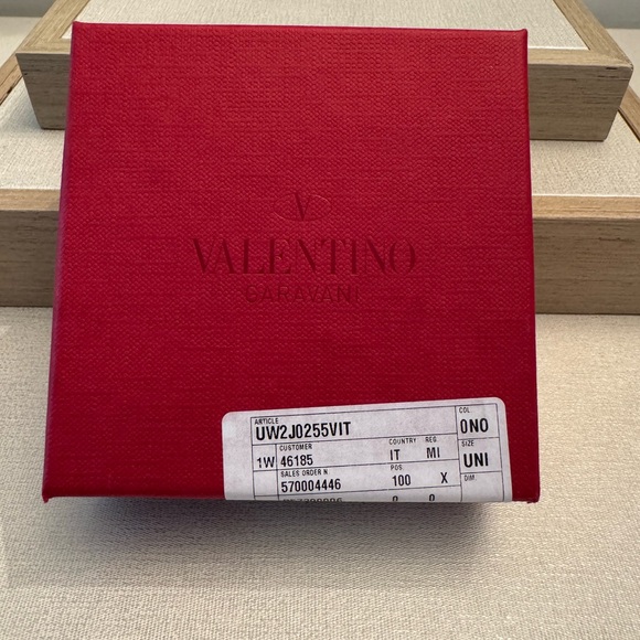 Valentino Rockstud Bracelet - Picture 2 of 6